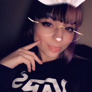 Meet your Posher, Rae